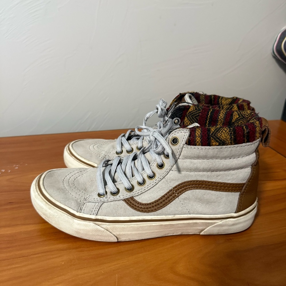 Vans Women‎ Sk8-Hi Mte Grey/Brown Lace Up Sneaker Shoe Leather Hi Top Scotchgard